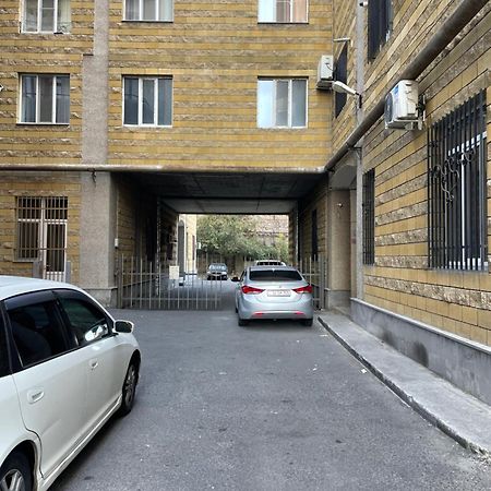 Apartamento Gold Bunker Ereván Exterior foto